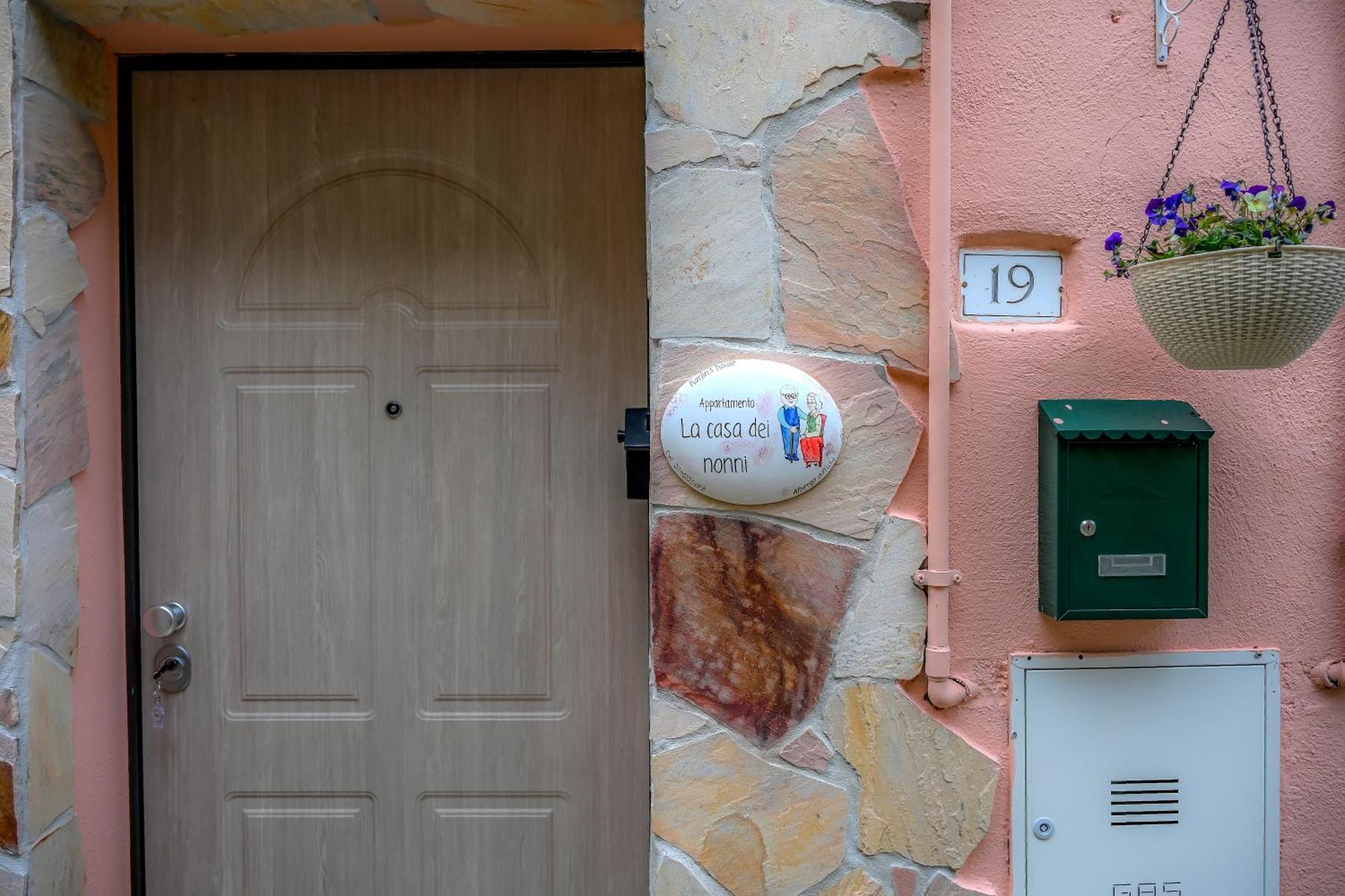 Karlin'S House Anzi - Albergo Diffuso Exterior foto